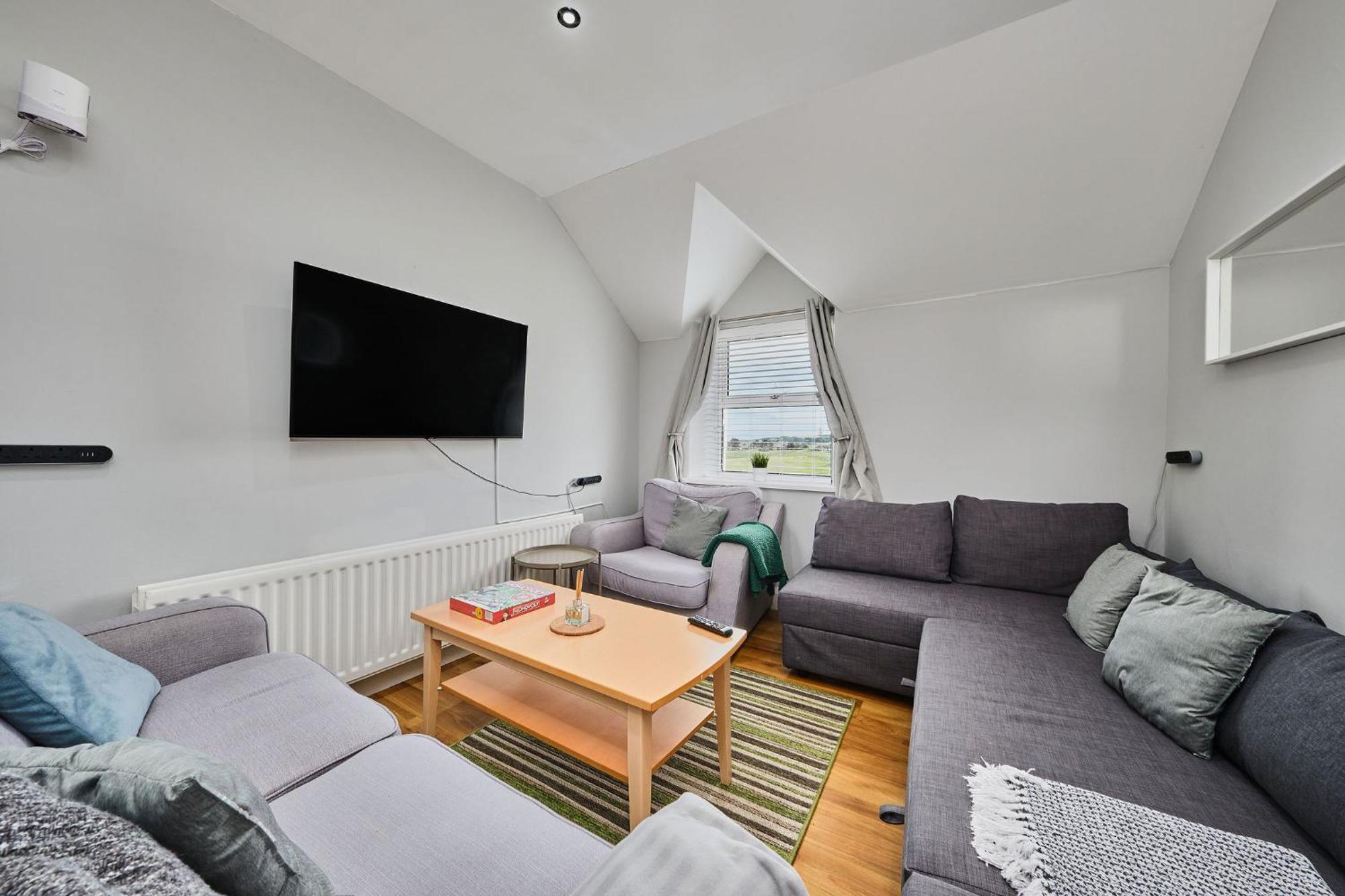 5 Dunluce Park - Portrush By The Sea Apartamento Exterior foto