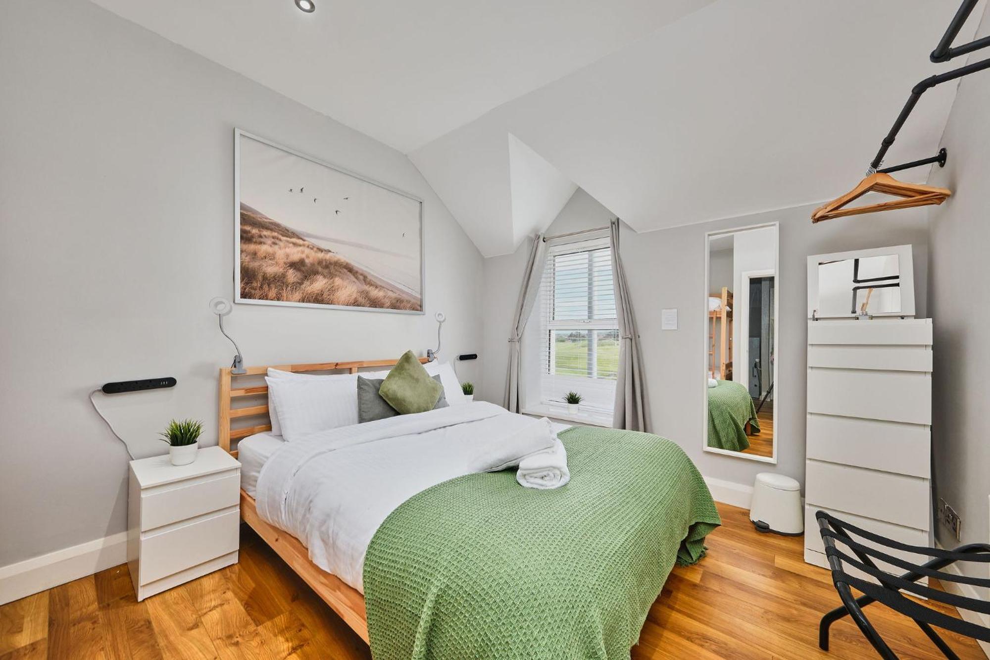 5 Dunluce Park - Portrush By The Sea Apartamento Exterior foto